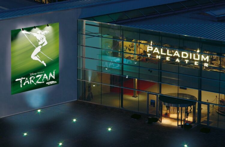 Disneys Musical TARZAN® feiert Premiere im Stage Palladium Theater
