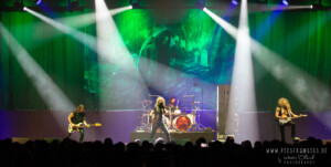 Grave Digger beim Knock out Festival 2019 in Karlsruhe