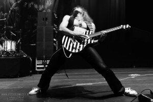 Grave Digger beim Knock out Festival 2019 in Karlsruhe