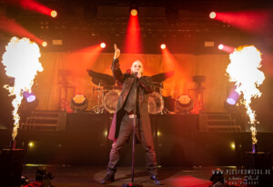Mono Inc. Stuttgart 26.05.2022 im Im Wizemann