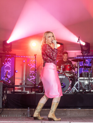 Asdis beim SWR3 New Pop Festival 2023